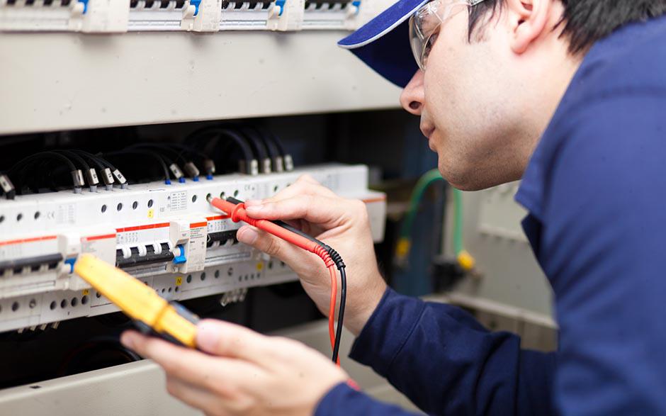 électricien installateur Poissy